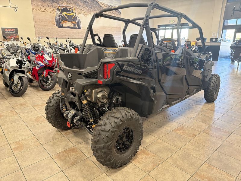 New 2025 Can-Am MAVERICK SPORT MAX DPS 1000R Image 17