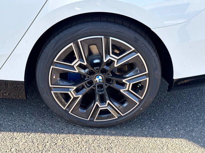 New 2027 BMW 5 Series 530iImage 14