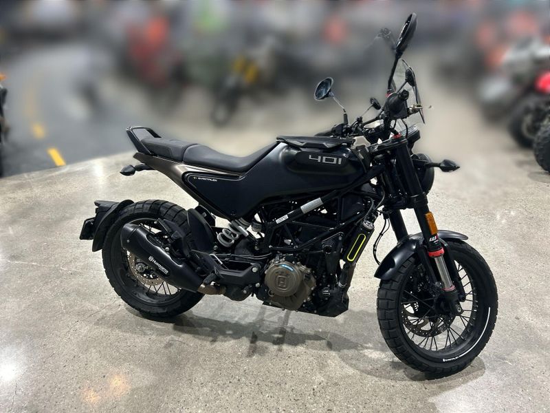 Used 2023 Husqvarna SVARTPILEN 401 Image 11