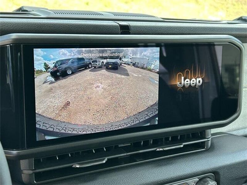 New 2026 Jeep Wrangler 4-door WillysImage 19