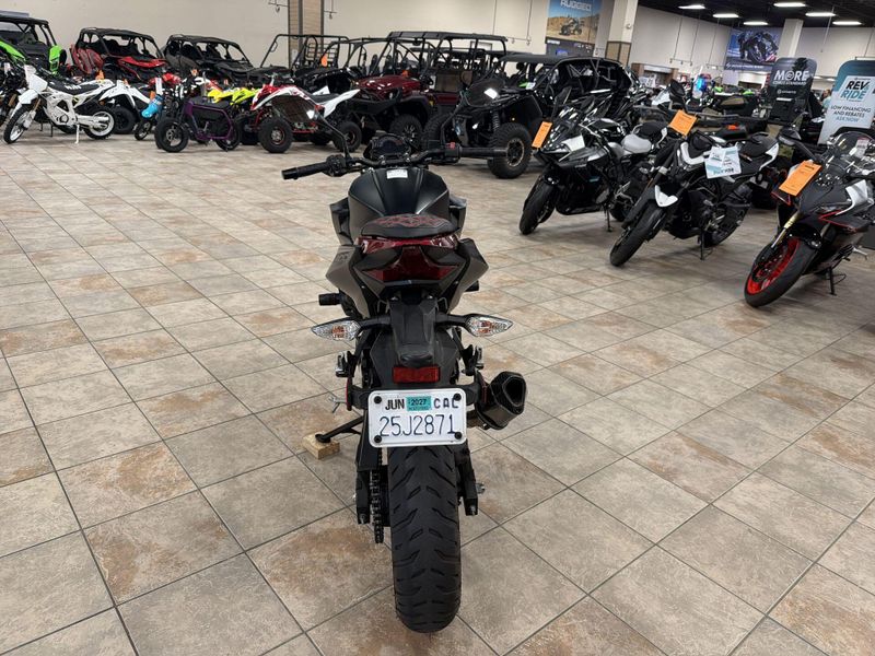Used 2021 Kawasaki Z400 ABS Image 16