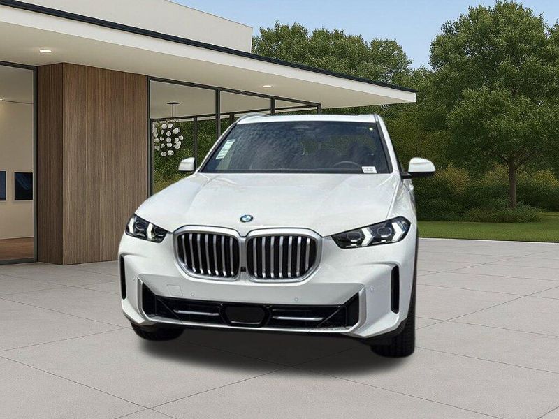 New 2026 BMW X5 sDrive40iImage 3