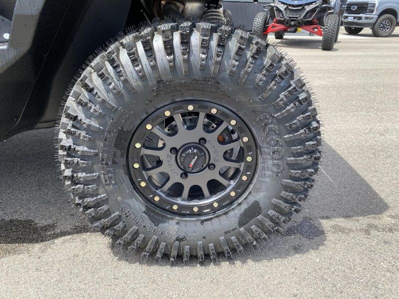 New 2026 Can-Am DEFENDER LIMITED HD11 