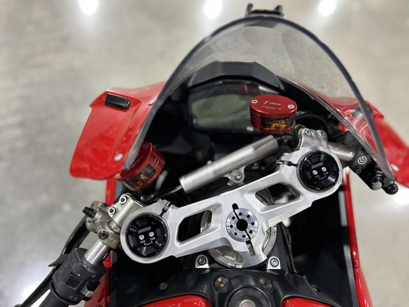 Used 2018 Ducati PANIGALE 959 Image 8