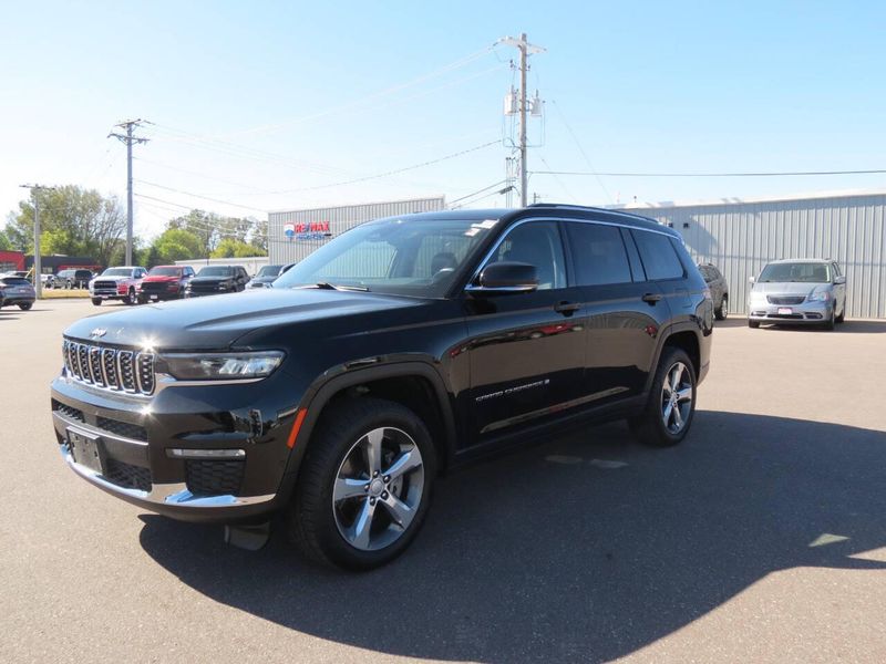 Used 2021 Jeep Grand Cherokee L Limited 4x4 4dr SUVImage 6