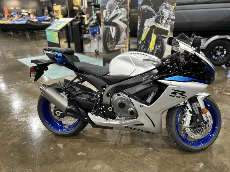 New 2026 Suzuki GSX-R600 Image 4