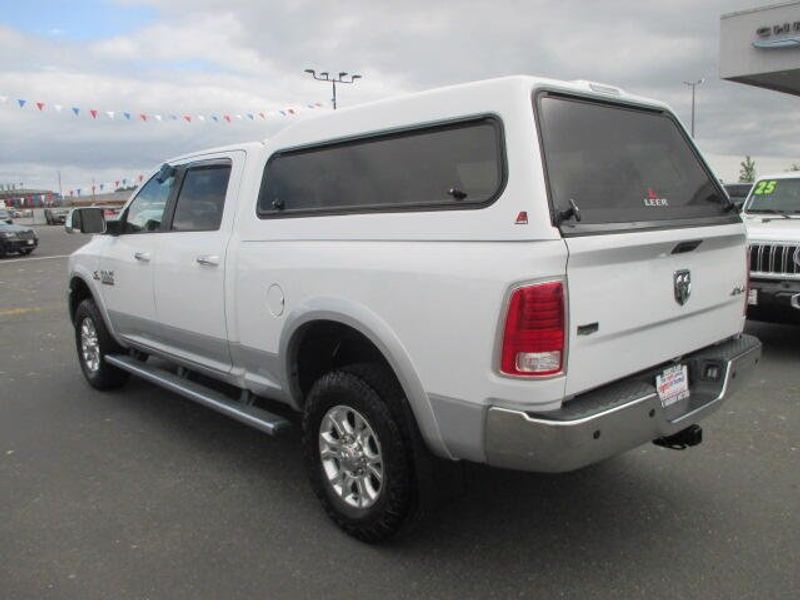 2015 RAM 3500 LaramieImage 11