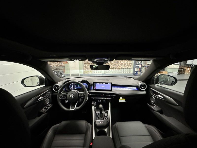 New 2024 Alfa Romeo Tonale Veloce EawdImage 15