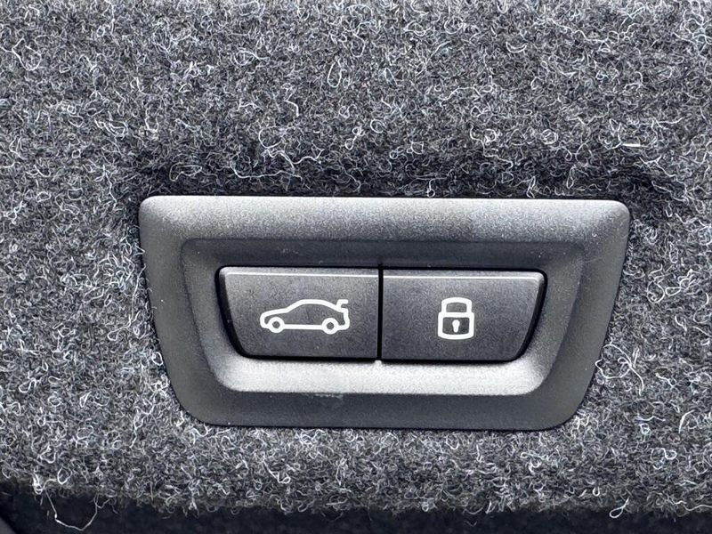 2024 BMW i5 eDrive40Image 16