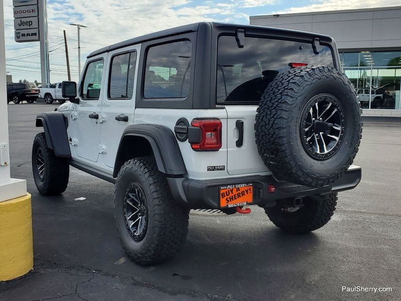 2024 Jeep Wrangler 4-door RubiconImage 7