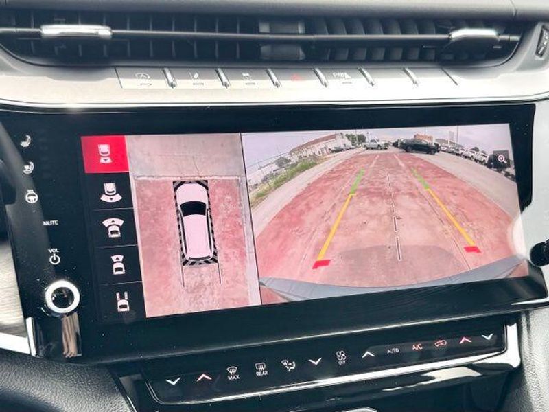 New 2026 Jeep Grand Cherokee Limited Reserve 4x4Image 17