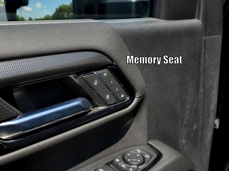 Used 2024 GMC Sierra 2500HD AT4