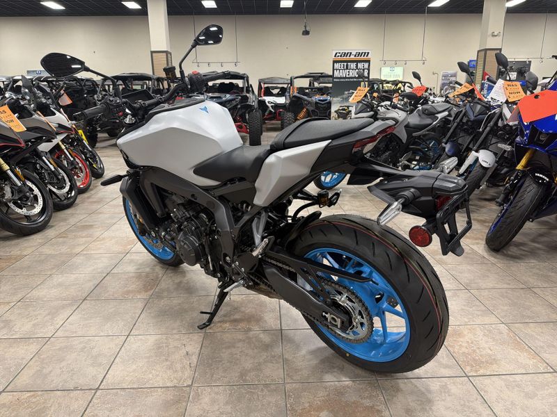 New 2026 Yamaha MT-09 Image 15