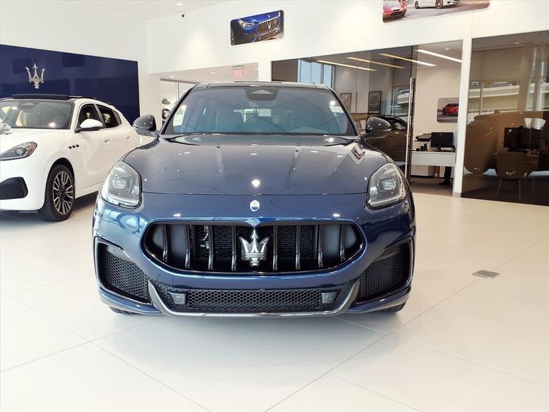 New 2025 Maserati Grecale TrofeoImage 2