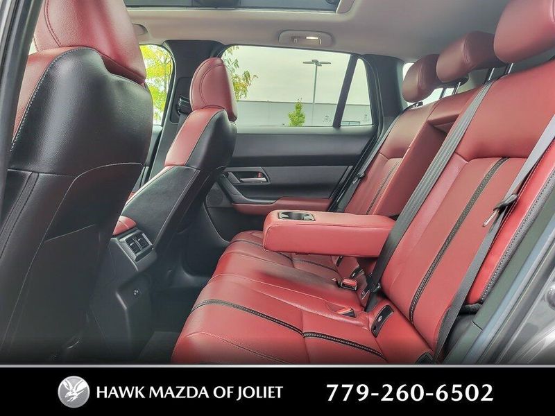 2025 Mazda CX-50 Premium photo 8