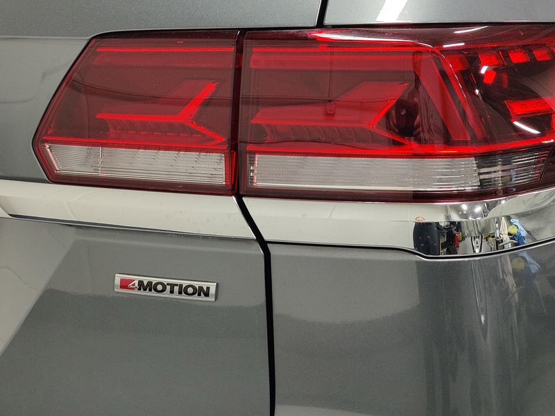 Used 2022 Volkswagen Atlas V6 AWD SEL w/Sunroof/NavImage 4