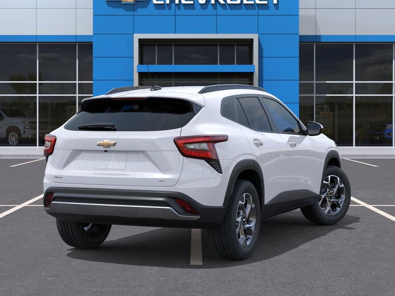 New 2025 Chevrolet Trax LTImage 4