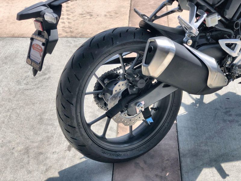 New 2026 Honda CB300R ABS Image 21