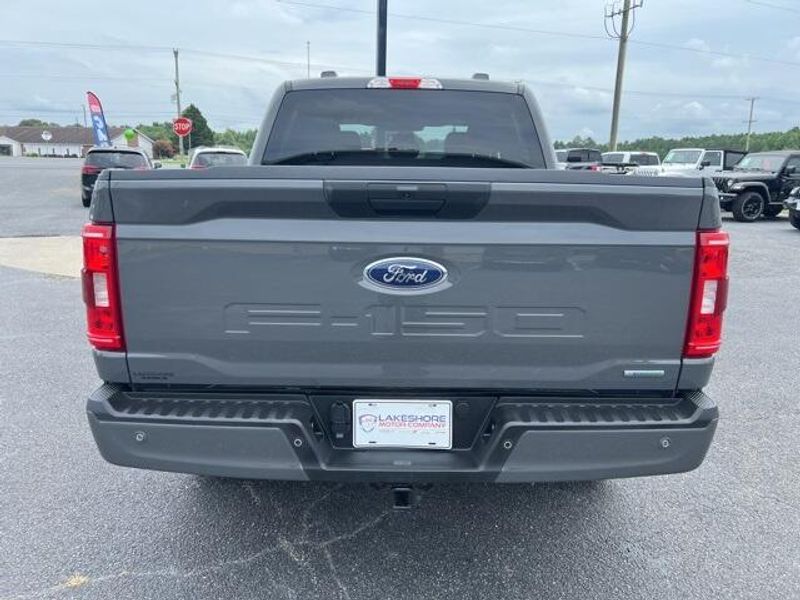 2021 Ford F-150 XLTImage 6