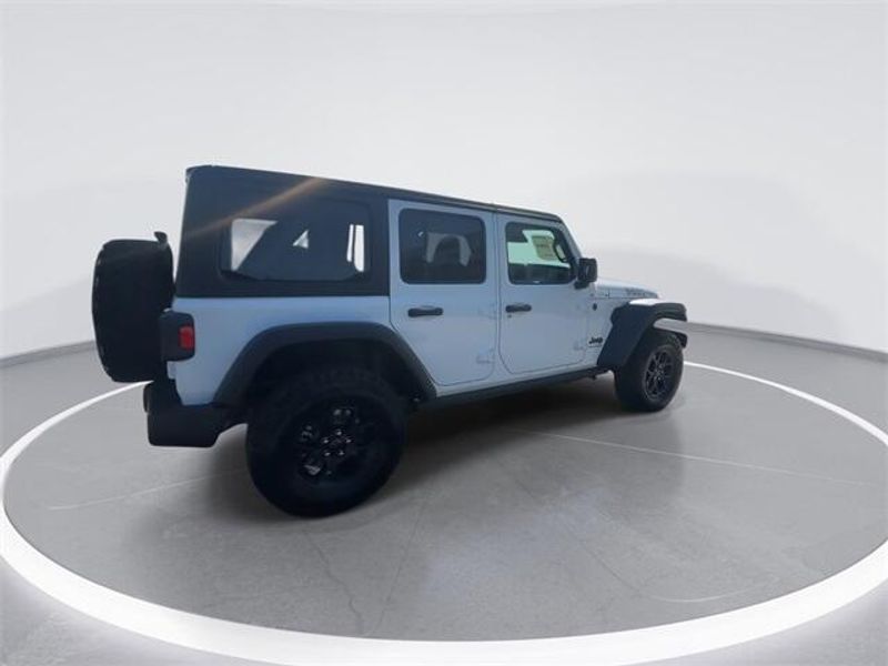 New 2026 Jeep Wrangler 4-door WillysImage 8
