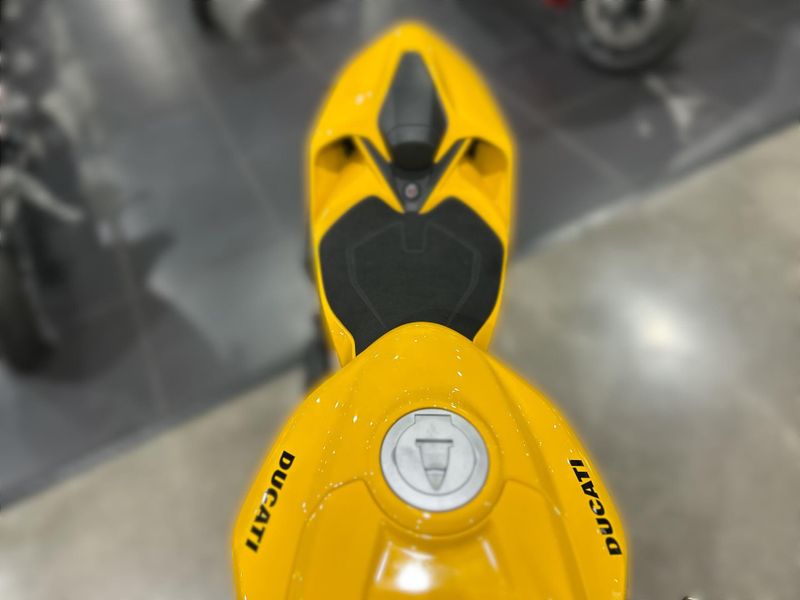 New 2026 Ducati PANIGALE V2 S Image 22