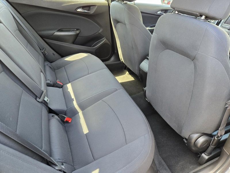 Used 2019 Chevrolet Cruze 4dr Sdn LT
