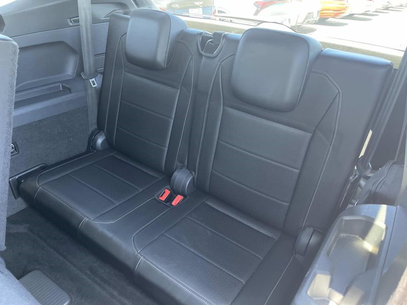 Used 2018 Volkswagen Tiguan 2.0T SEL FWD