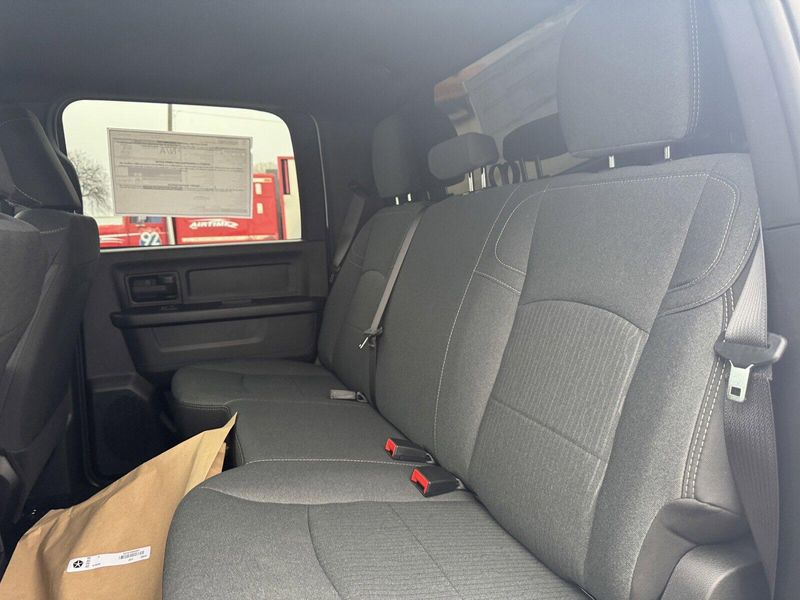 2024 RAM 3500 Chassis Cab TradesmanImage 10