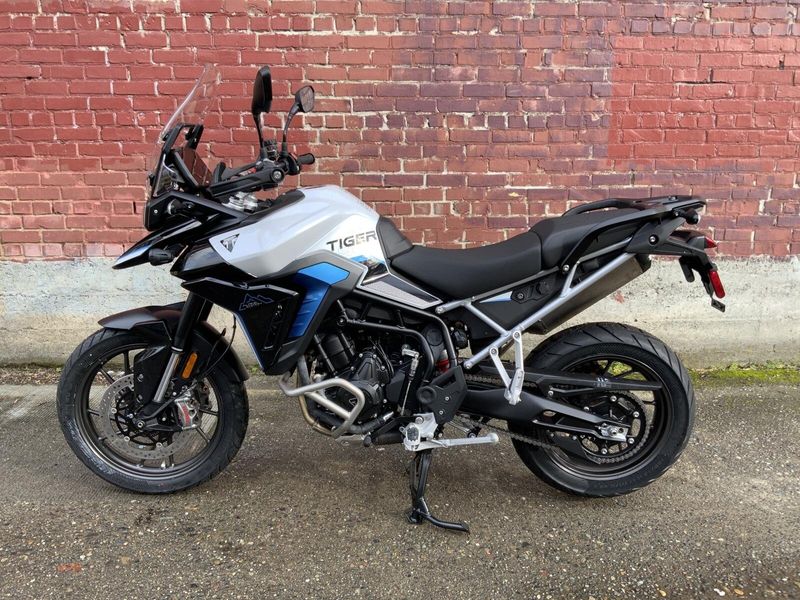2026 Triumph TIGER 900 ALPINE EDITION