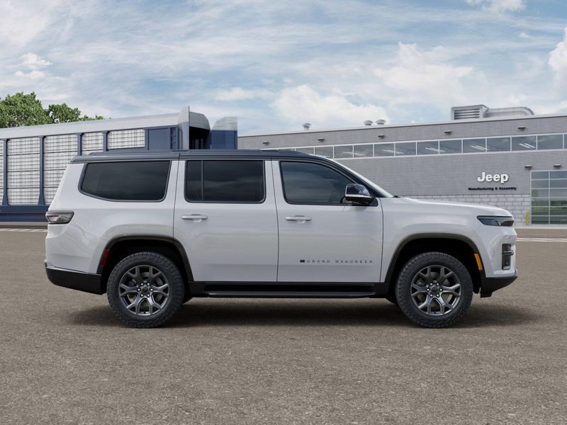 2026 Jeep Grand Wagoneer Upland 4x4Image 12