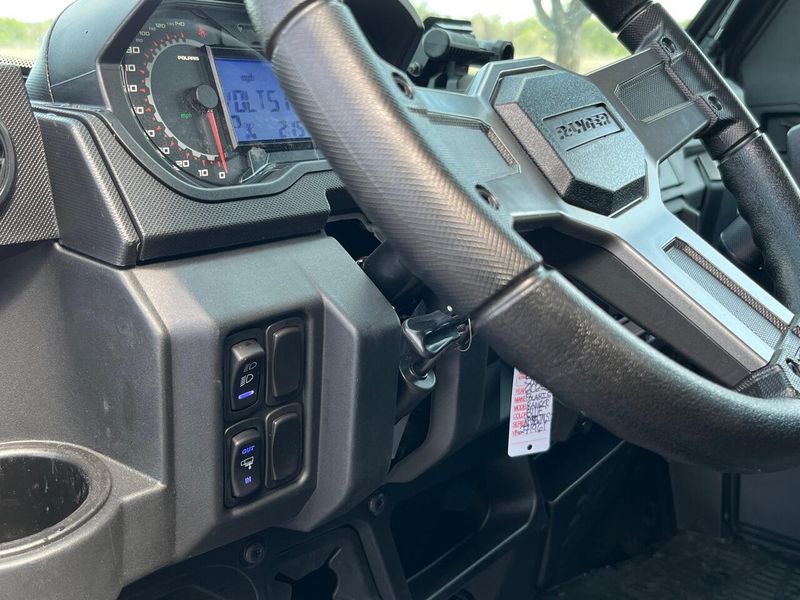 2025 Polaris RANGER CREW XP 1000 NORTHSTAR PREMIUM 