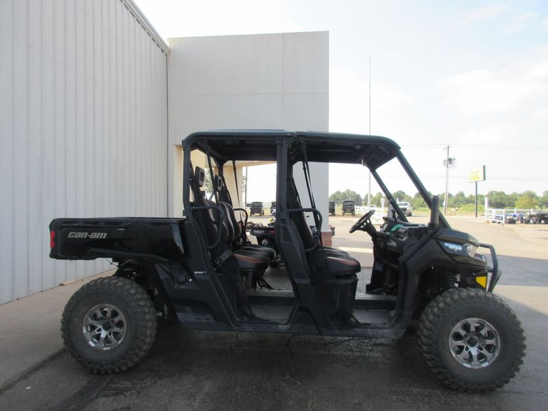 USED 2023 CAN-AM DEFENDER MAX LONE STAR HD10 NIGHT BLACK Image 2