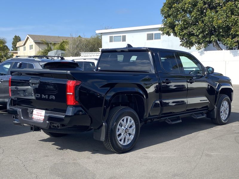 2025 Toyota Tacoma SR5Image 3