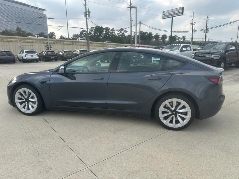 Used 2023 Tesla Model 3 BaseImage 8