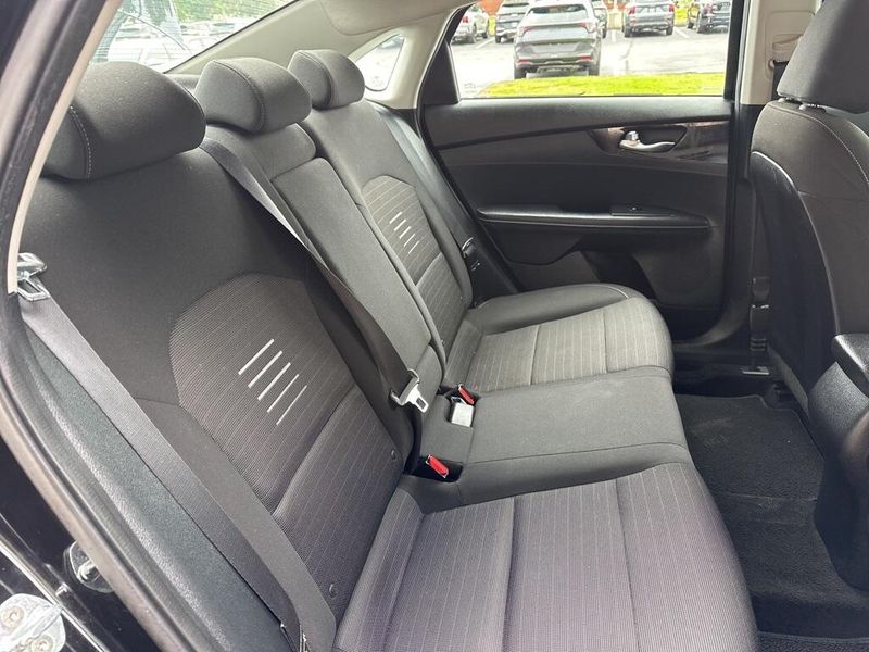 2019 Kia Forte SImage 18