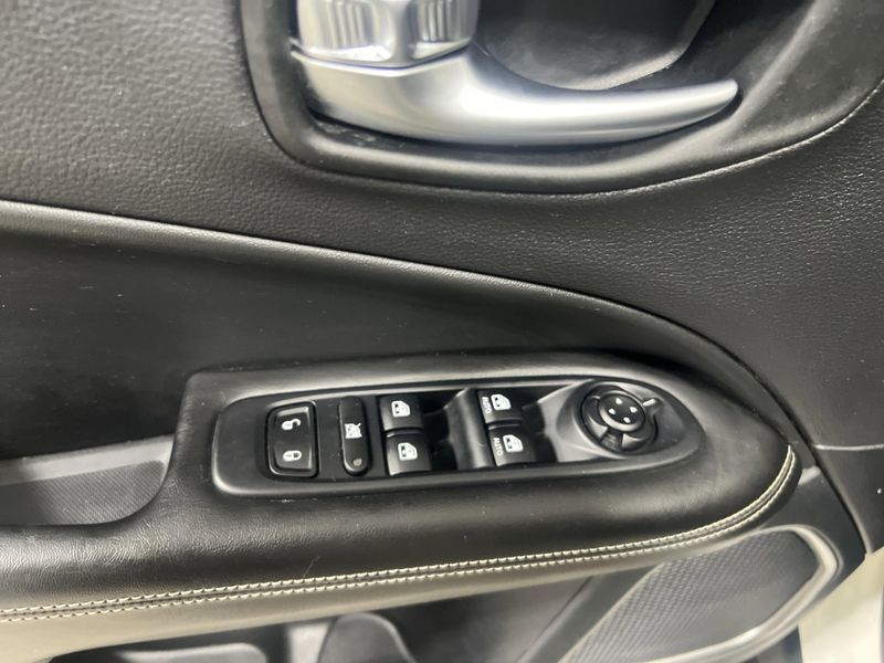 Used 2021 Jeep Compass 80th AnniversaryImage 27