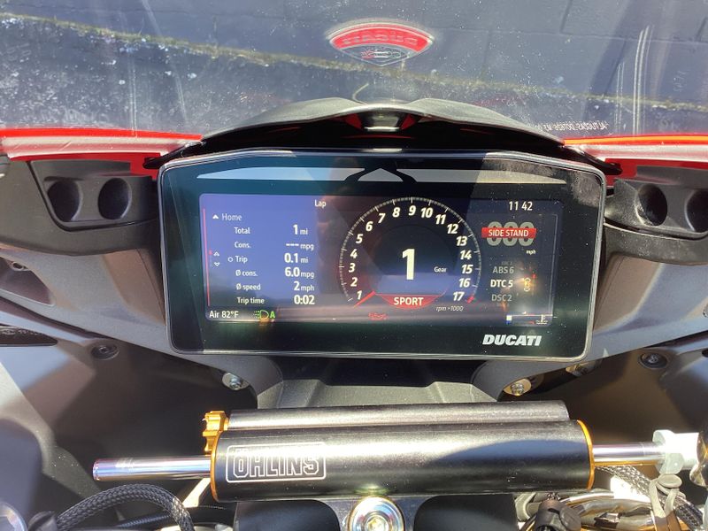 New 2026 Ducati PANIGALE V4 R 