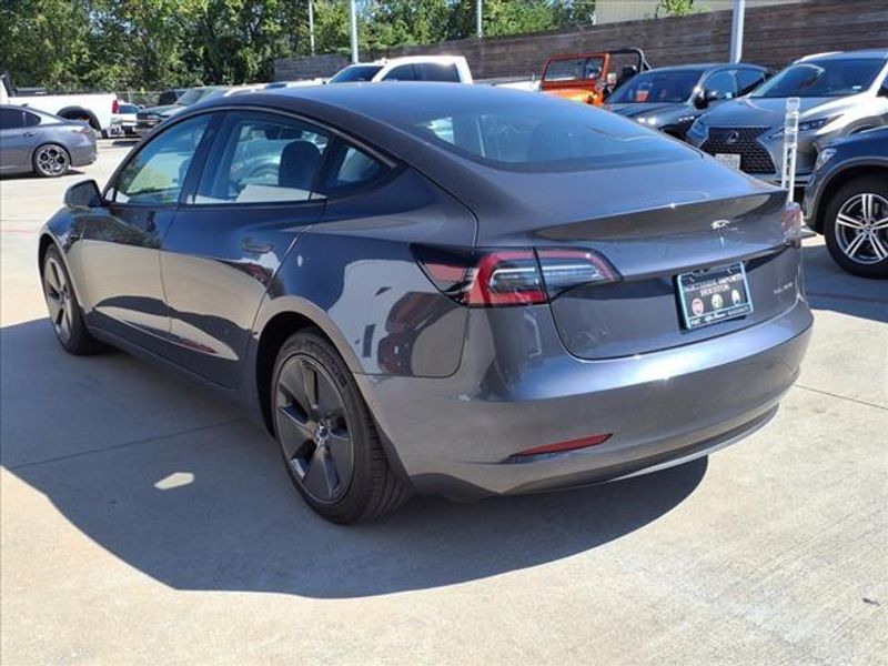 2022 Tesla Model 3 Long RangeImage 14