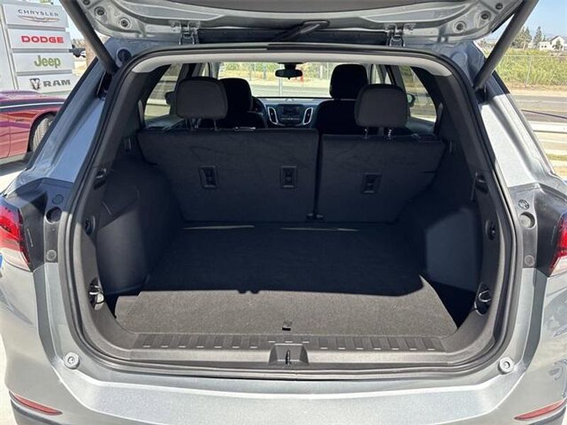 2023 Chevrolet Equinox LTImage 15