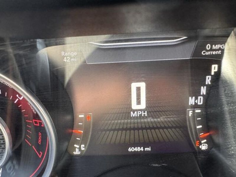 Used 2016 Dodge Challenger R/TImage 16