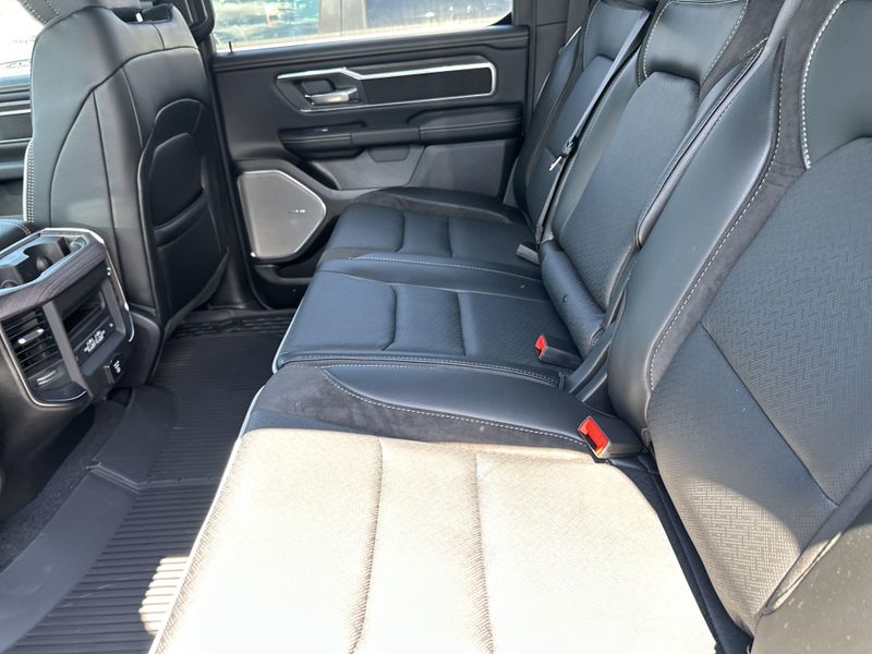 2025 RAM 1500 Laramie Crew Cab 4x4 5