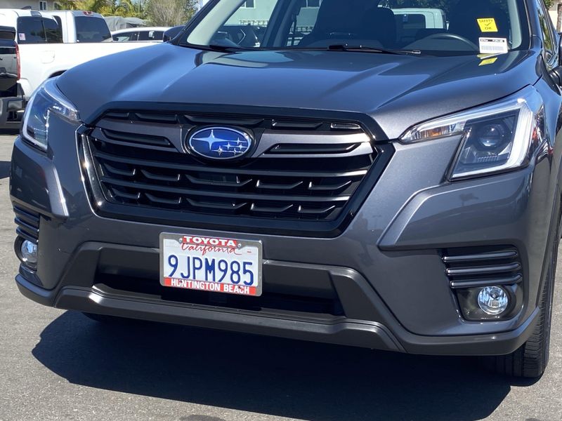 2023 Subaru Forester LimitedImage 9