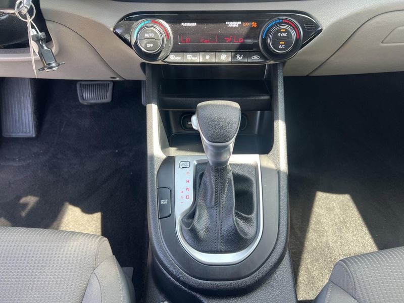 Used 2019 Kia Forte LXSImage 13