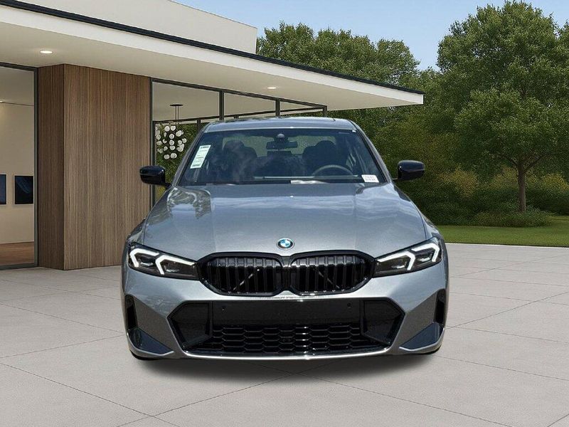 New 2026 BMW 3 Series 330iImage 3