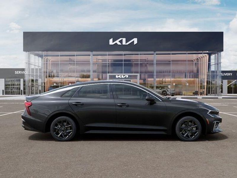 New 2026 Kia K5 LXSImage 8