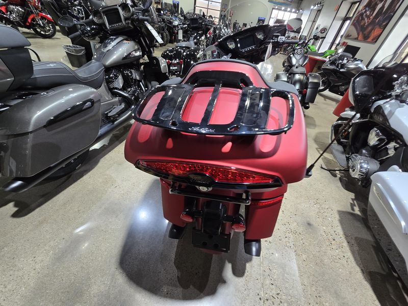2025 Indian Motorcycle ROADMASTER POWERPLUS DARK HORSE 112 RA 49ST SUNSET RED SMOKE Image 13