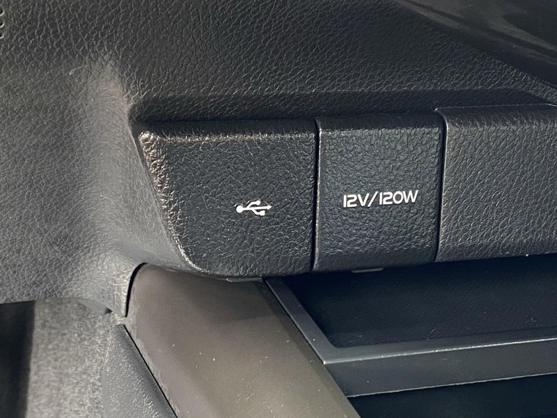 Used 2024 Toyota Camry SEImage 21