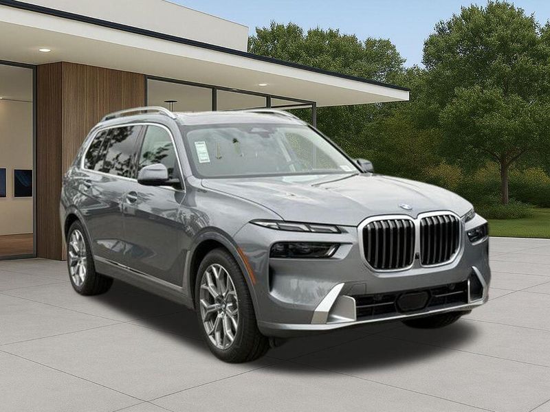 New 2026 BMW X7 xDrive40iImage 6
