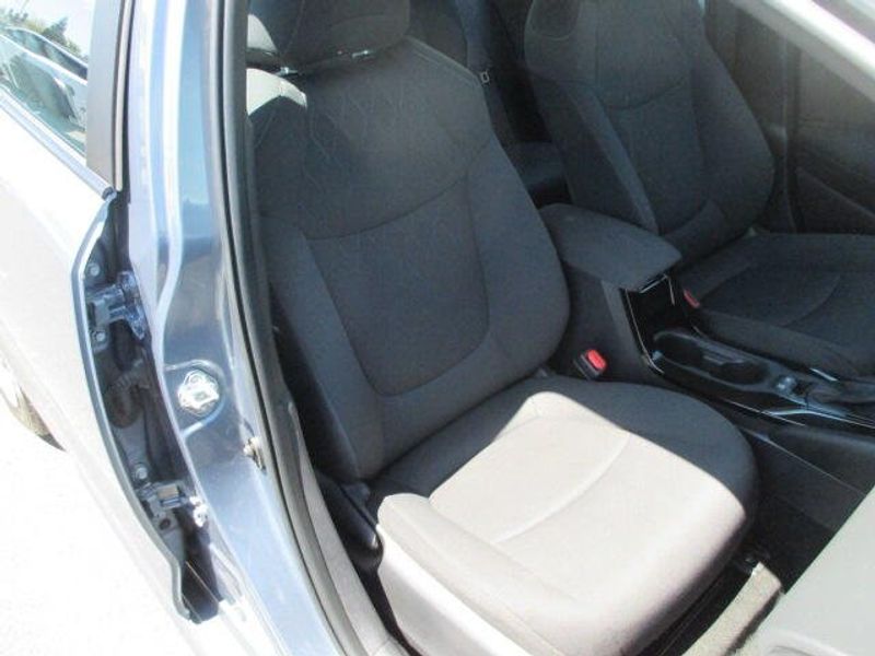 2022 Toyota Corolla LEImage 22