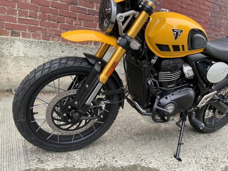 2026 Triumph SCRAMBLER 400 XC